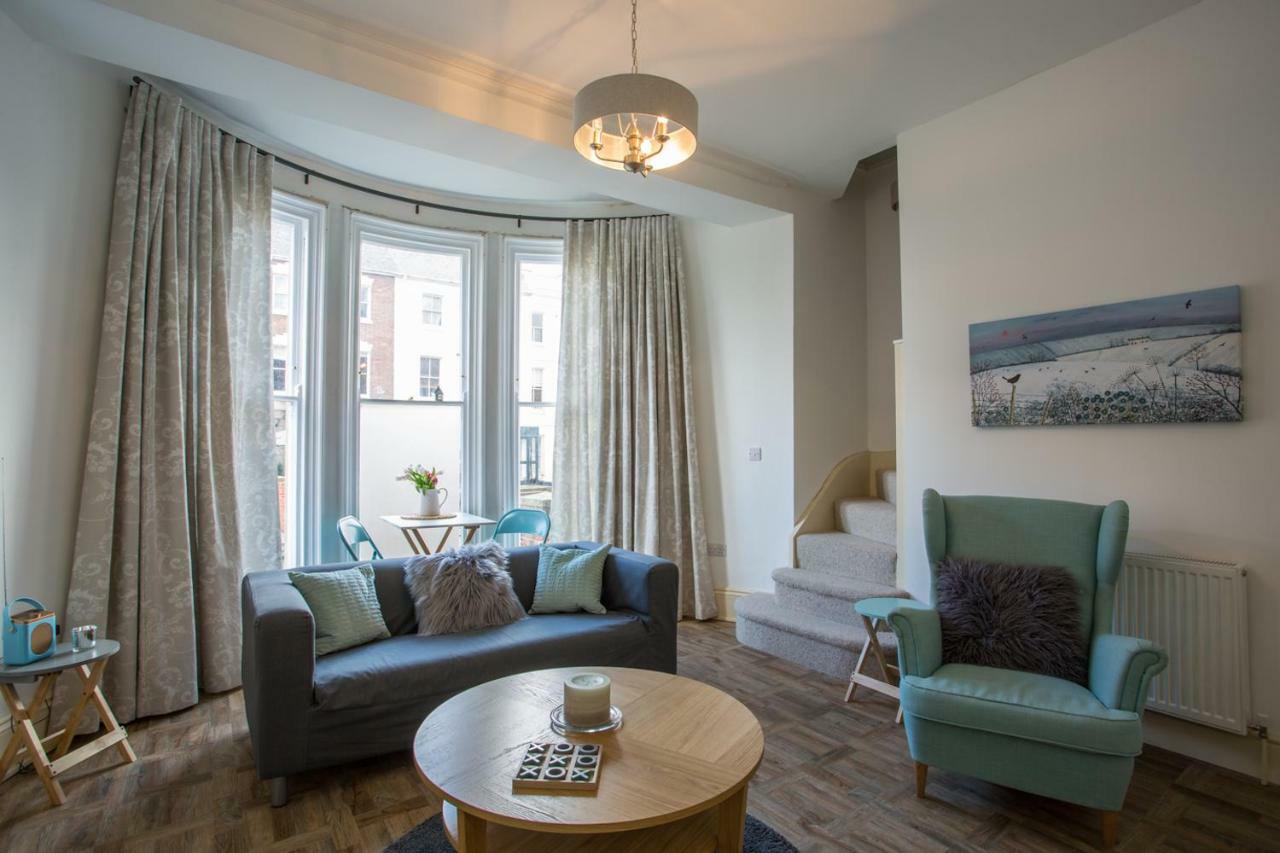 Stylish Apartment Close To Gloucester Quays & Docks Extérieur photo