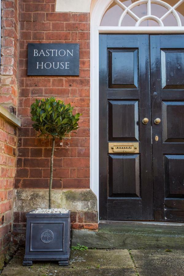 Stylish Apartment Close To Gloucester Quays & Docks Extérieur photo